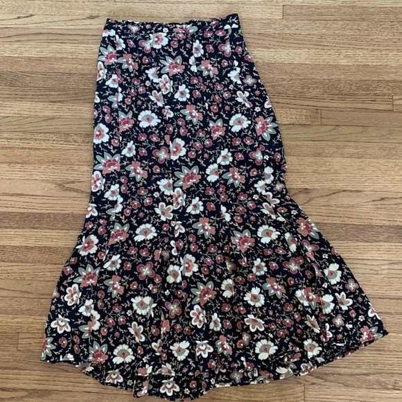 Vintage 90s Floral Trumpet Skirt by Contempo Casual - Picture 3 of 8